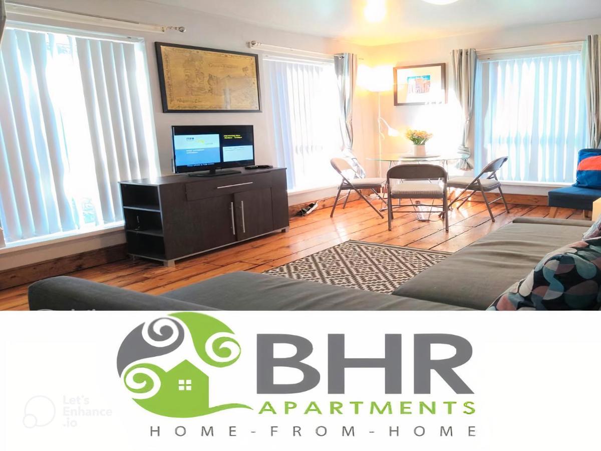 Perfect Central City Location - Parking - 3 Beds - 2 Bedrooms Belfast Eksteriør billede
