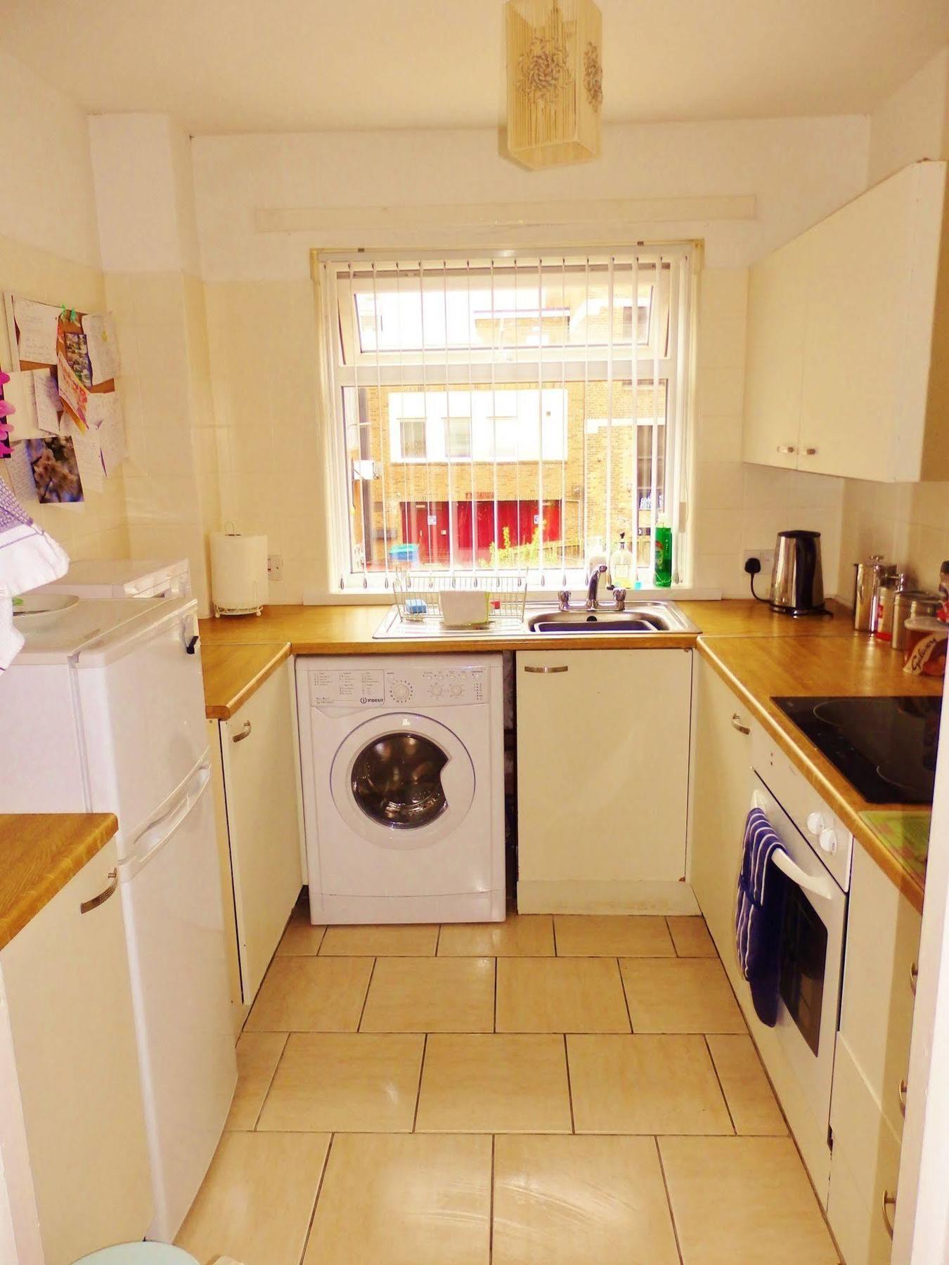 Perfect Central City Location - Parking - 3 Beds - 2 Bedrooms Belfast Eksteriør billede