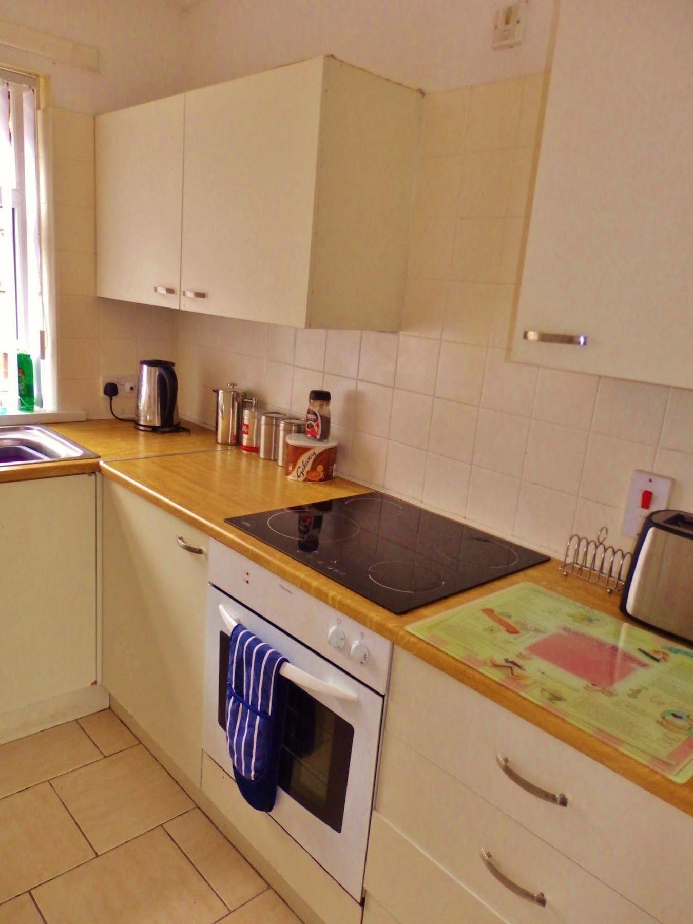 Perfect Central City Location - Parking - 3 Beds - 2 Bedrooms Belfast Eksteriør billede